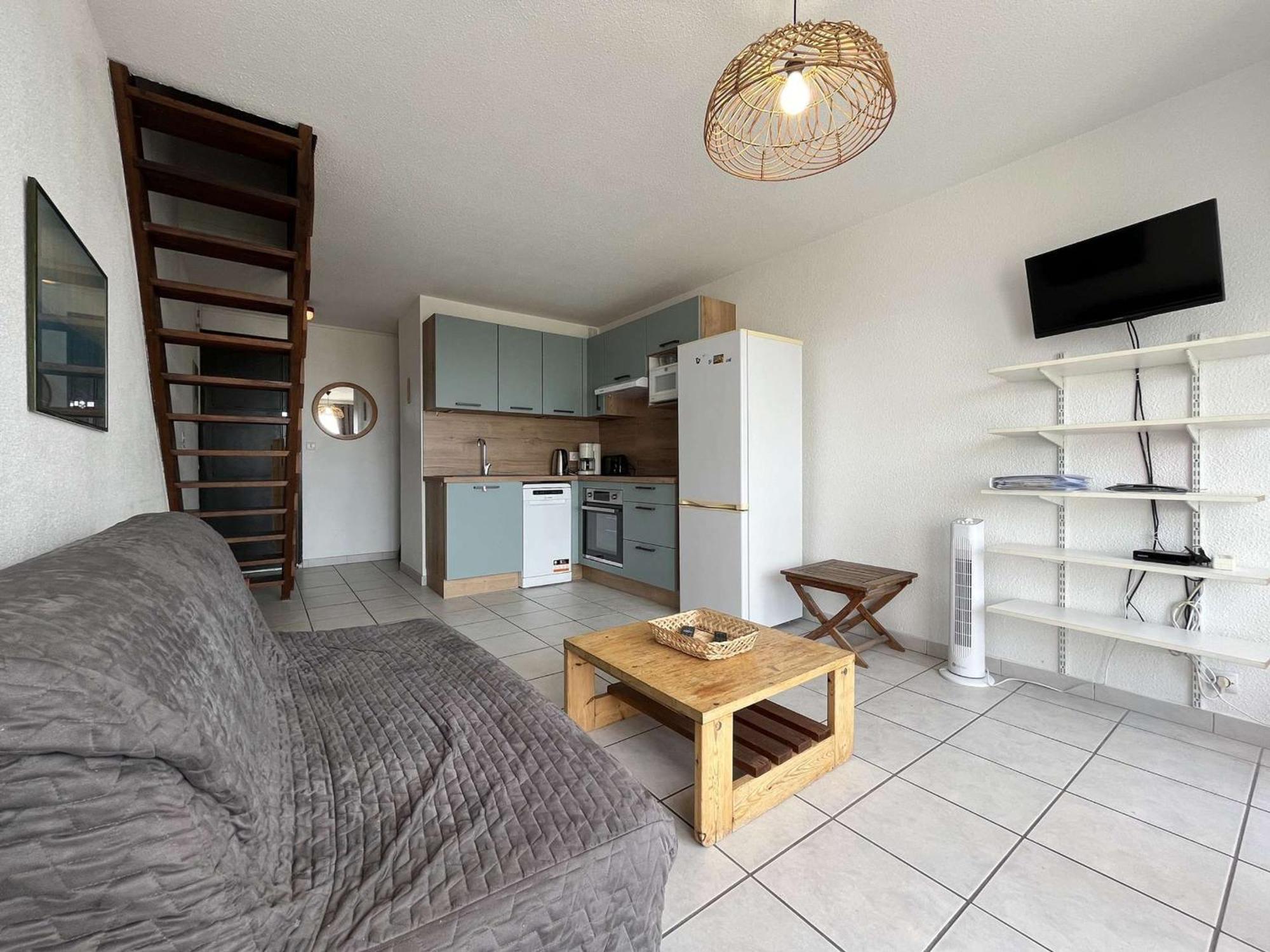 Appartement Renove 2 Chambres Avec Piscine Et Parking, A 6 Couchages Pres De La Plage - Fr-1-229-103 Gruissan Kültér fotó